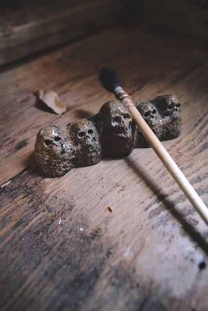 Paint Brush Rest - Moon Rock