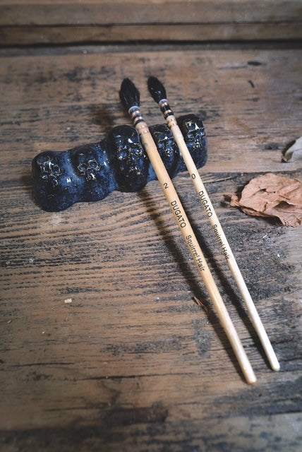 Paint Brush Rest - Navy