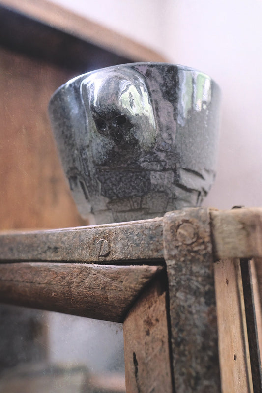 Gray Skull Tea Cup